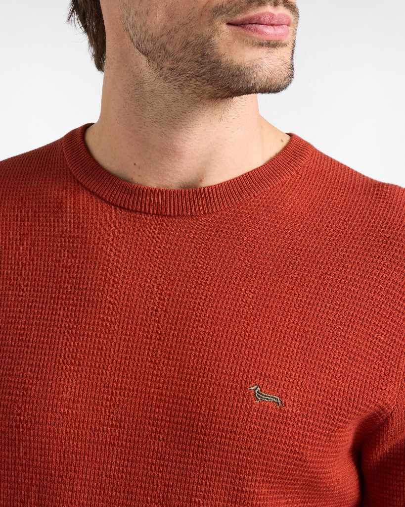 Maglia girocollo basic — Rosso mattone