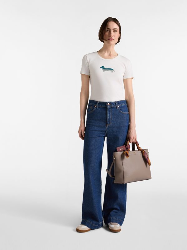 T-shirt donna morbida con logo bassotto — Bianco